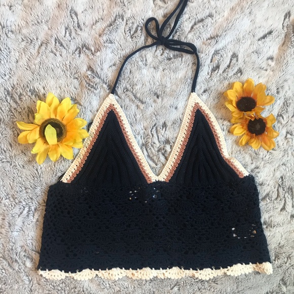 Tops - 💫3/$25 ✨NWT✨ Crochet Navy Crop Top Size Large